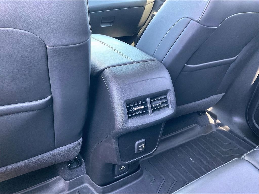 Used 2021 Chevrolet Equinox Premier AWD/4WD image 26