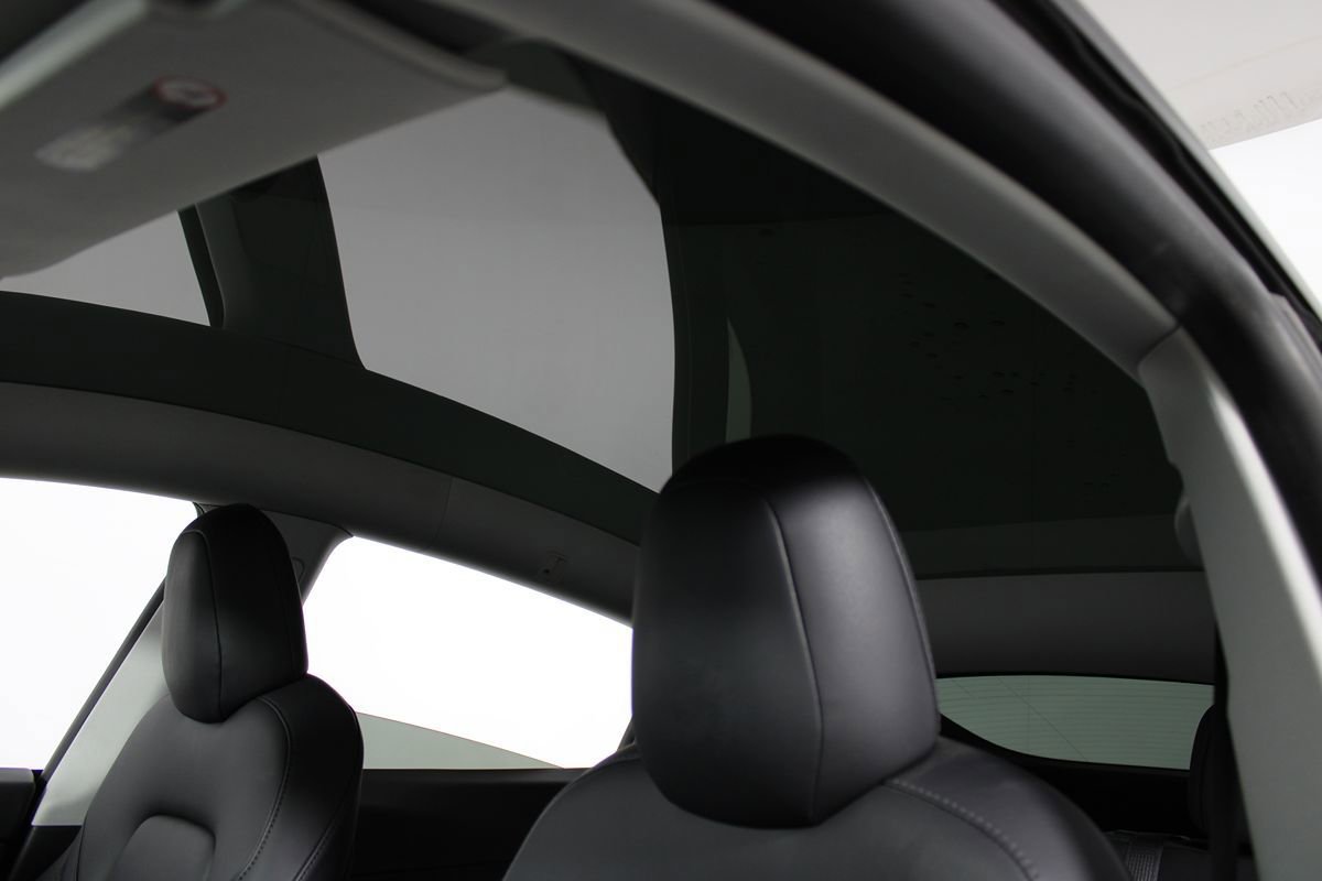 Used 2020 Tesla Model Y Long Range AWD/4WD image 9