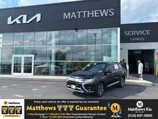 Used 2020 Mitsubishi Outlander ES AWD/4WD image 1