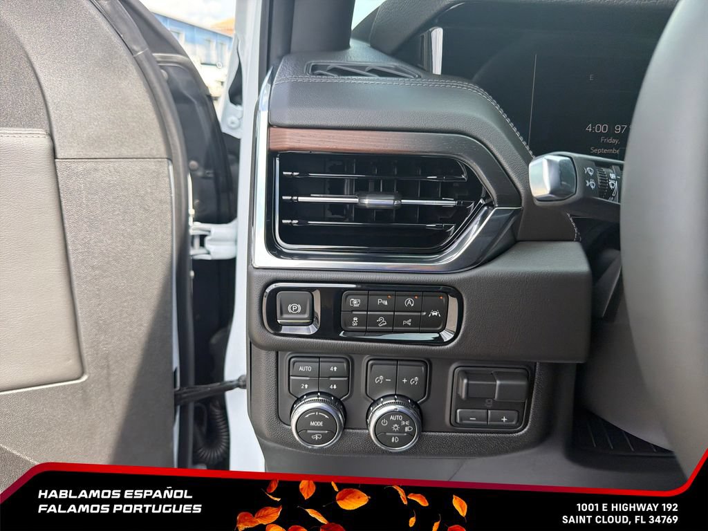 New 2026 GMC Yukon XL Denali w/ Denali Reserve Package AWD/4WD image 17