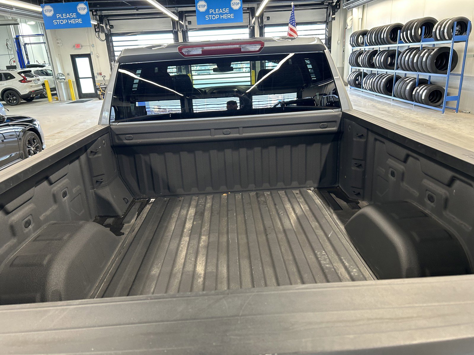 Used 2023 Chevrolet Silverado 1500 Custom image 14