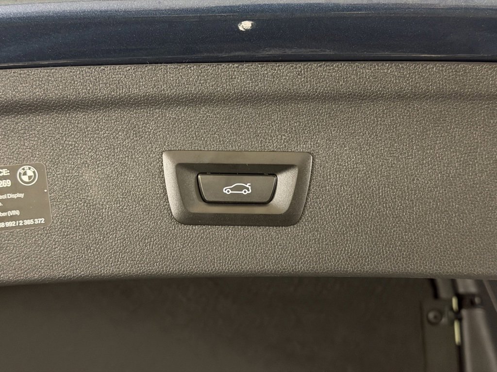 New 2026 BMW iX xDrive45 w/ M Sport Package image 16