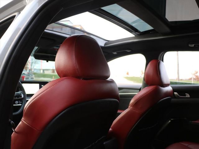 Used 2024 Kia K5 GT-Line image 14