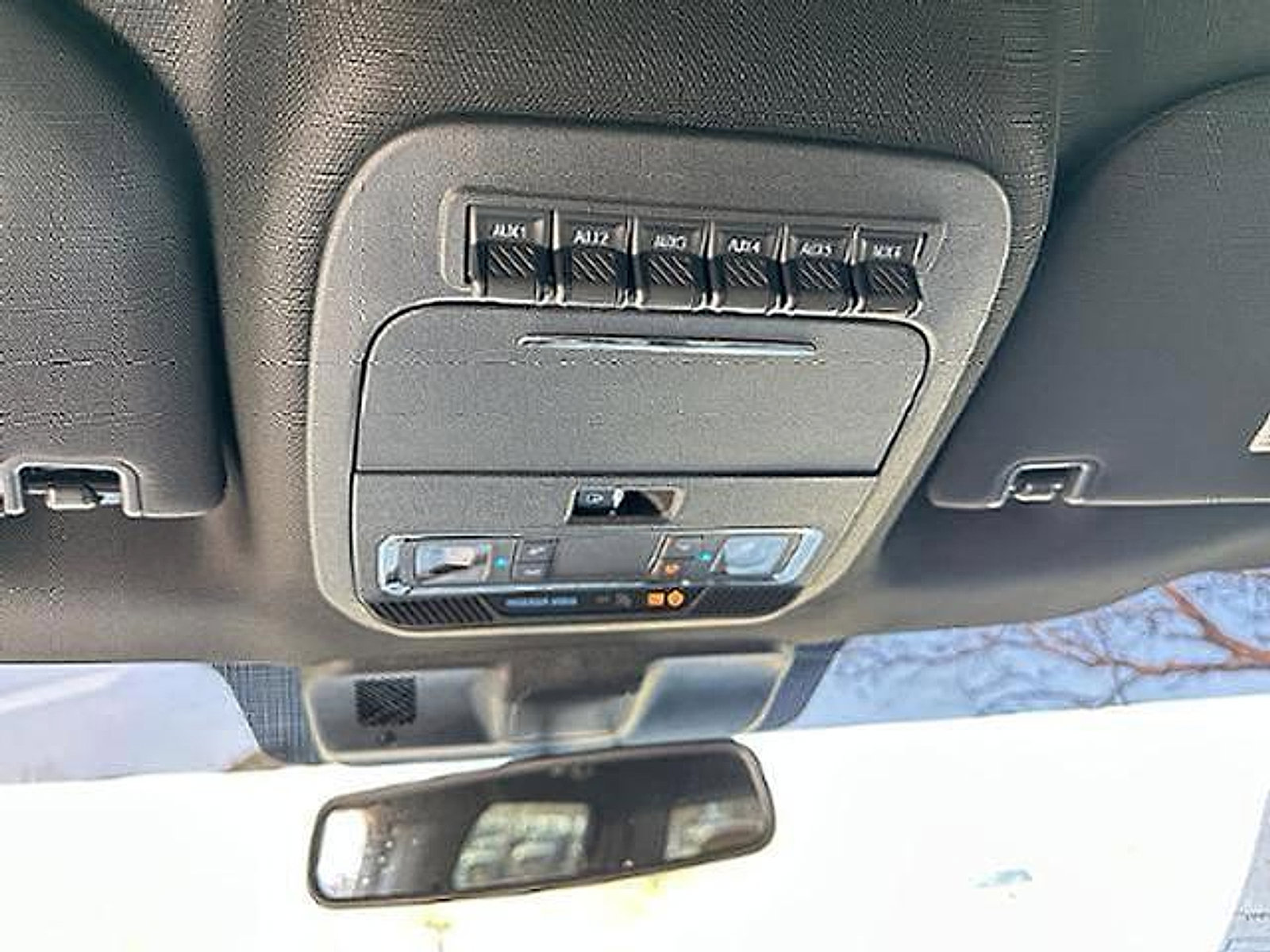 New 2026 Ford F250 Lariat w/ Lariat Premium Package image 33