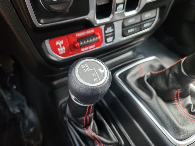 Used 2022 Jeep Wrangler Unlimited Rubicon w/ LED Lighting Group AWD/4WD image 45