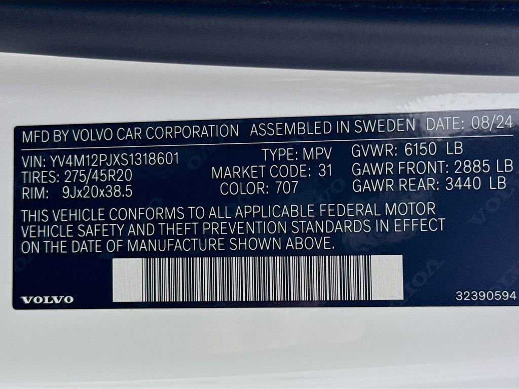 Used 2025 Volvo XC90 B5 Core w/ Climate Package AWD/4WD image 43