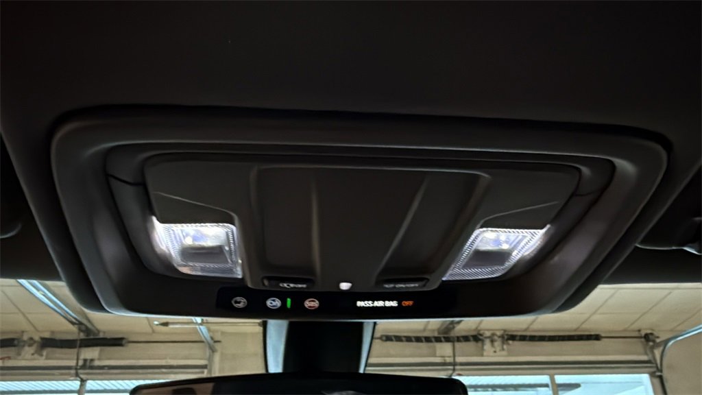 Used 2022 GMC Sierra 1500 Elevation image 33