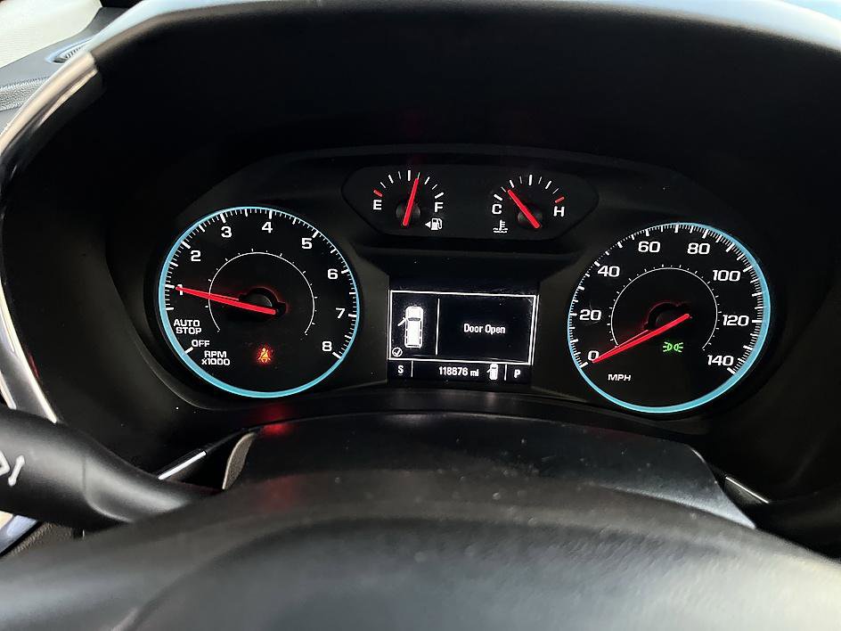 Used 2018 Chevrolet Equinox LS image 18