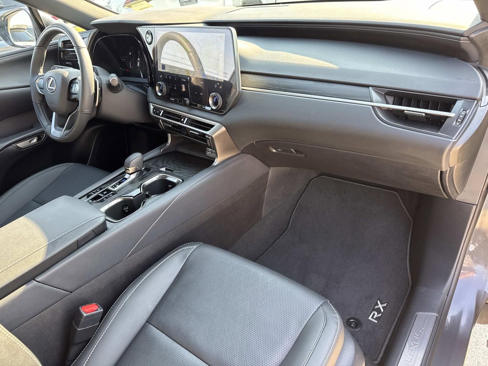Used 2025 Lexus RX 350 Premium Plus image 11