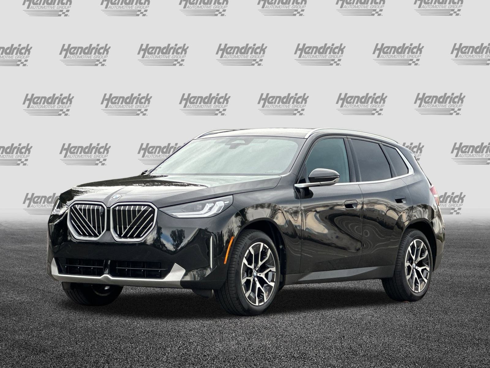 Used 2025 BMW X3 xDrive30i w/ Premium Package image 9