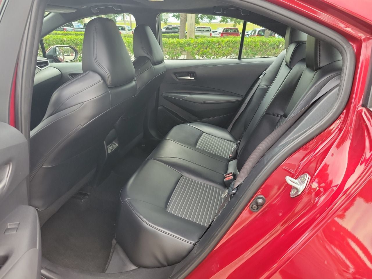 Used 2023 Toyota Corolla XSE FWD image 10