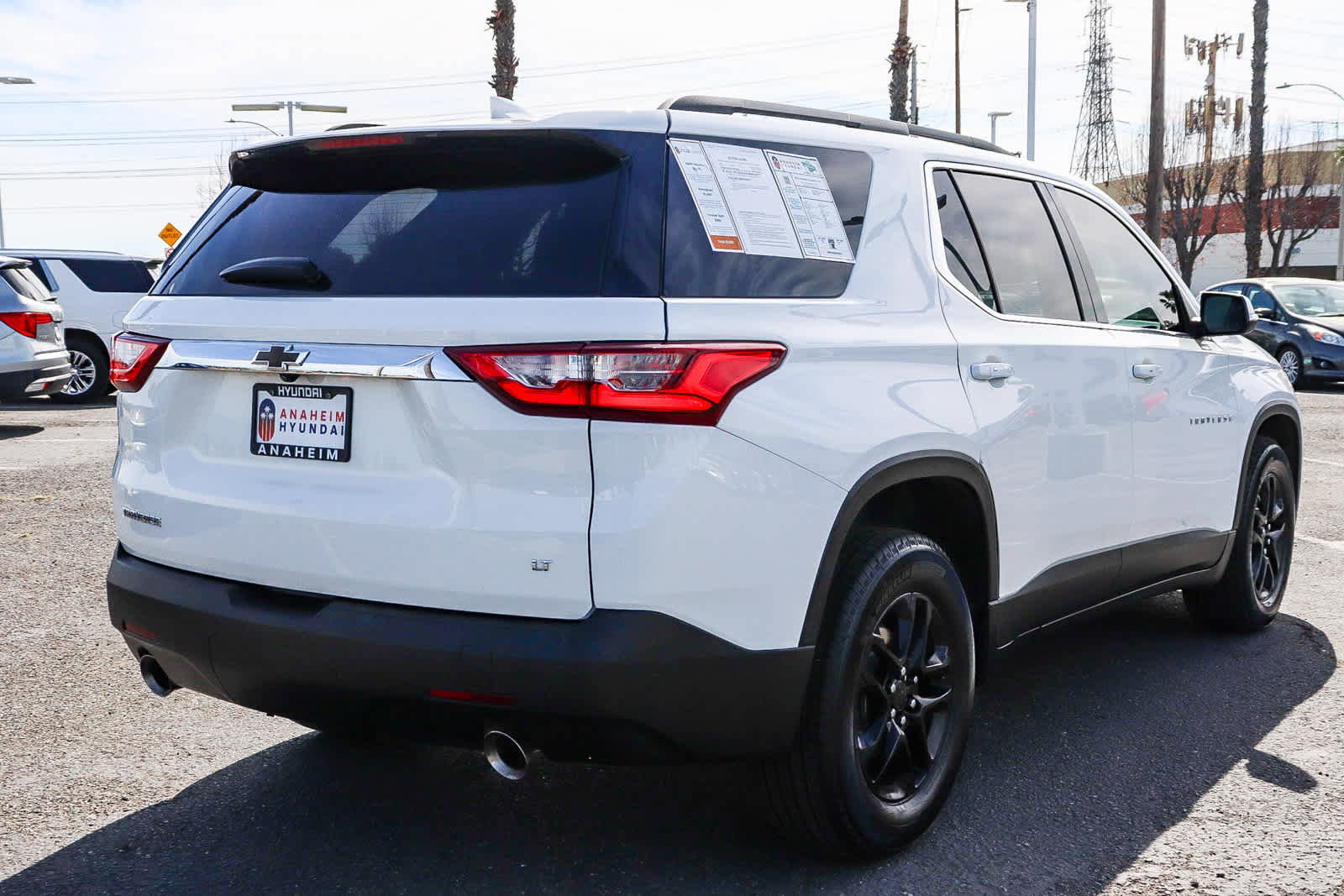 Used 2021 Chevrolet Traverse LT image 6
