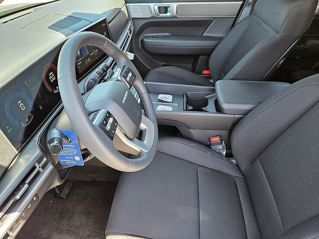 New 2026 Hyundai Santa Fe SE FWD image 14