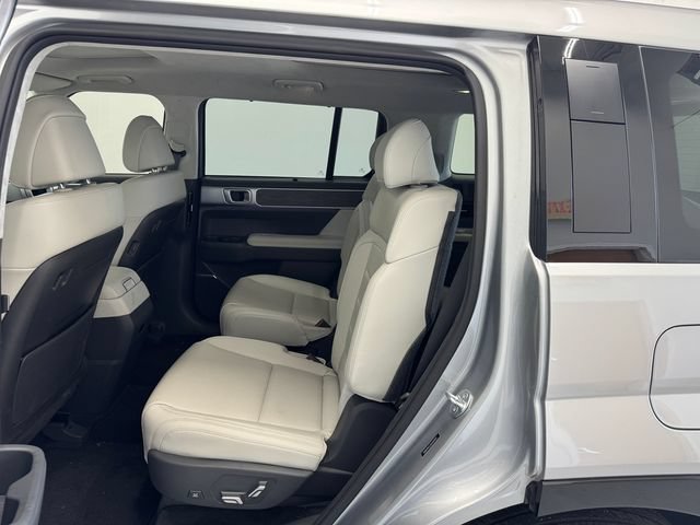 Used 2025 Hyundai Santa Fe Calligraphy FWD image 21