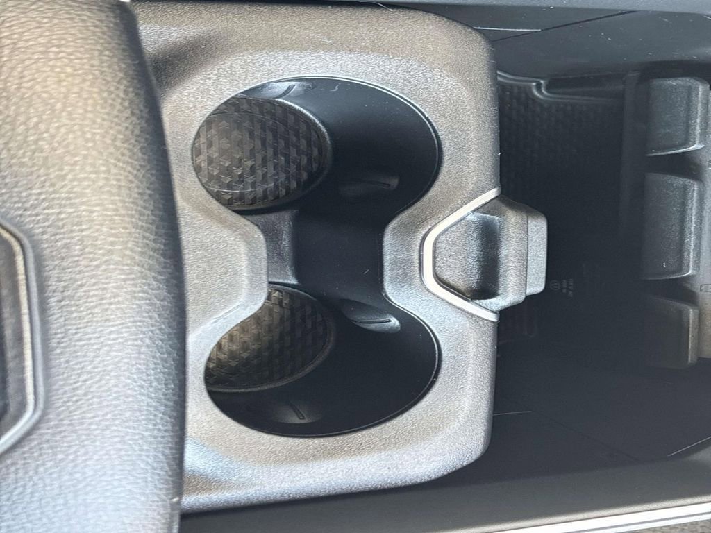 Used 2024 RAM 1500 Laramie image 8