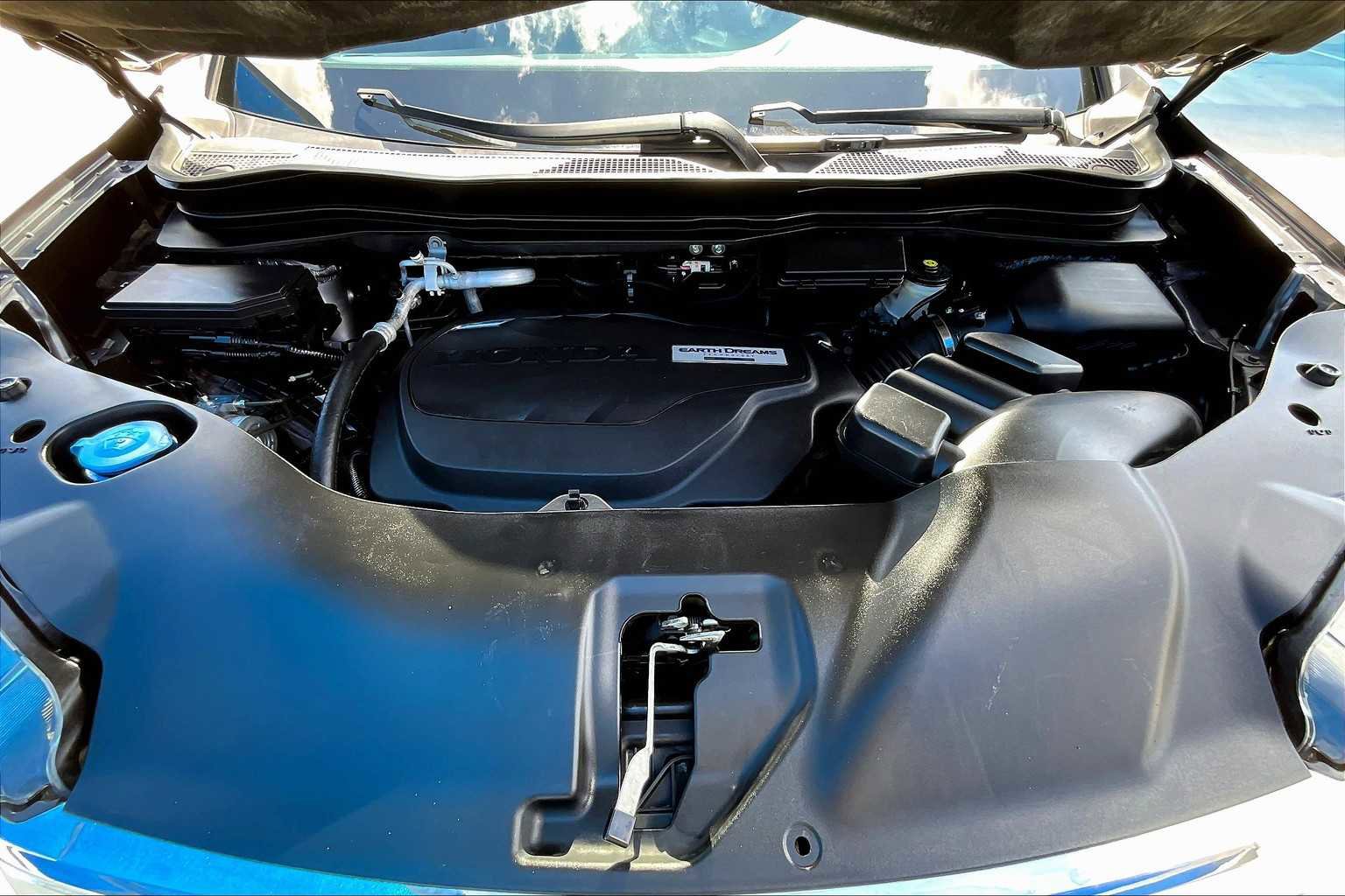 Used 2018 Honda Pilot EX image 32