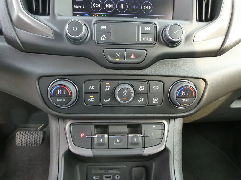 Used 2023 GMC Terrain AT4 w/ Infotainment Package II image 30