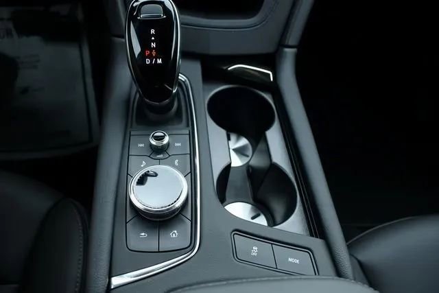 Used 2025 Cadillac XT5 Luxury image 20