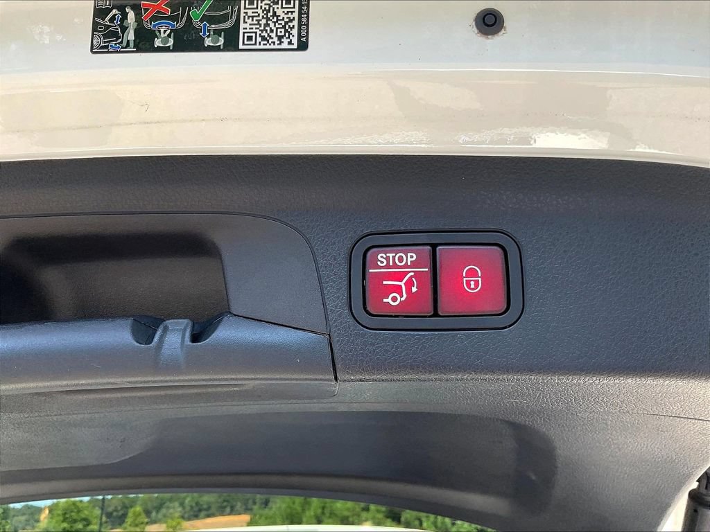 Used 2024 Mercedes-Benz GLE 350 4MATIC image 38