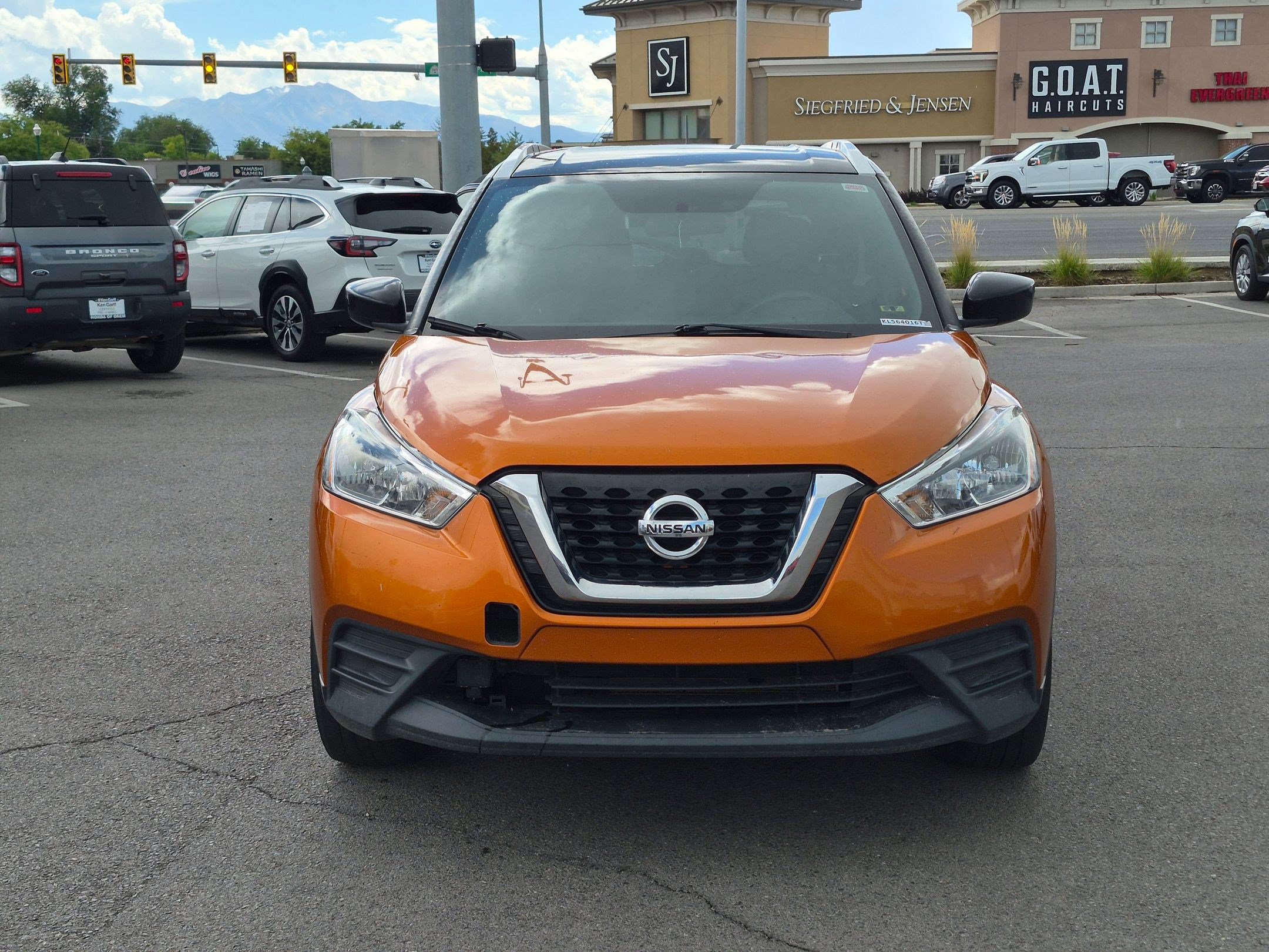 Used 2019 Nissan Kicks SV FWD image 11
