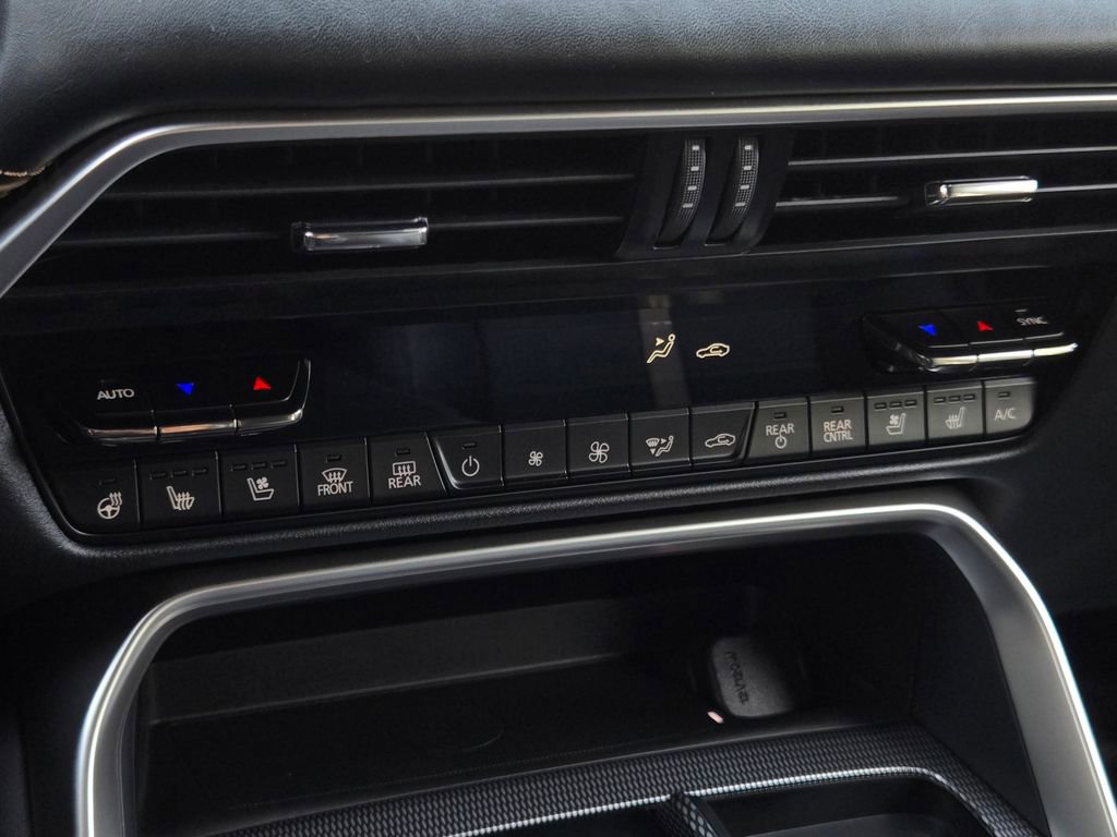 Certified 2024 MAZDA CX-90 Plug-In Hybrid w/ Premium Plus image 23