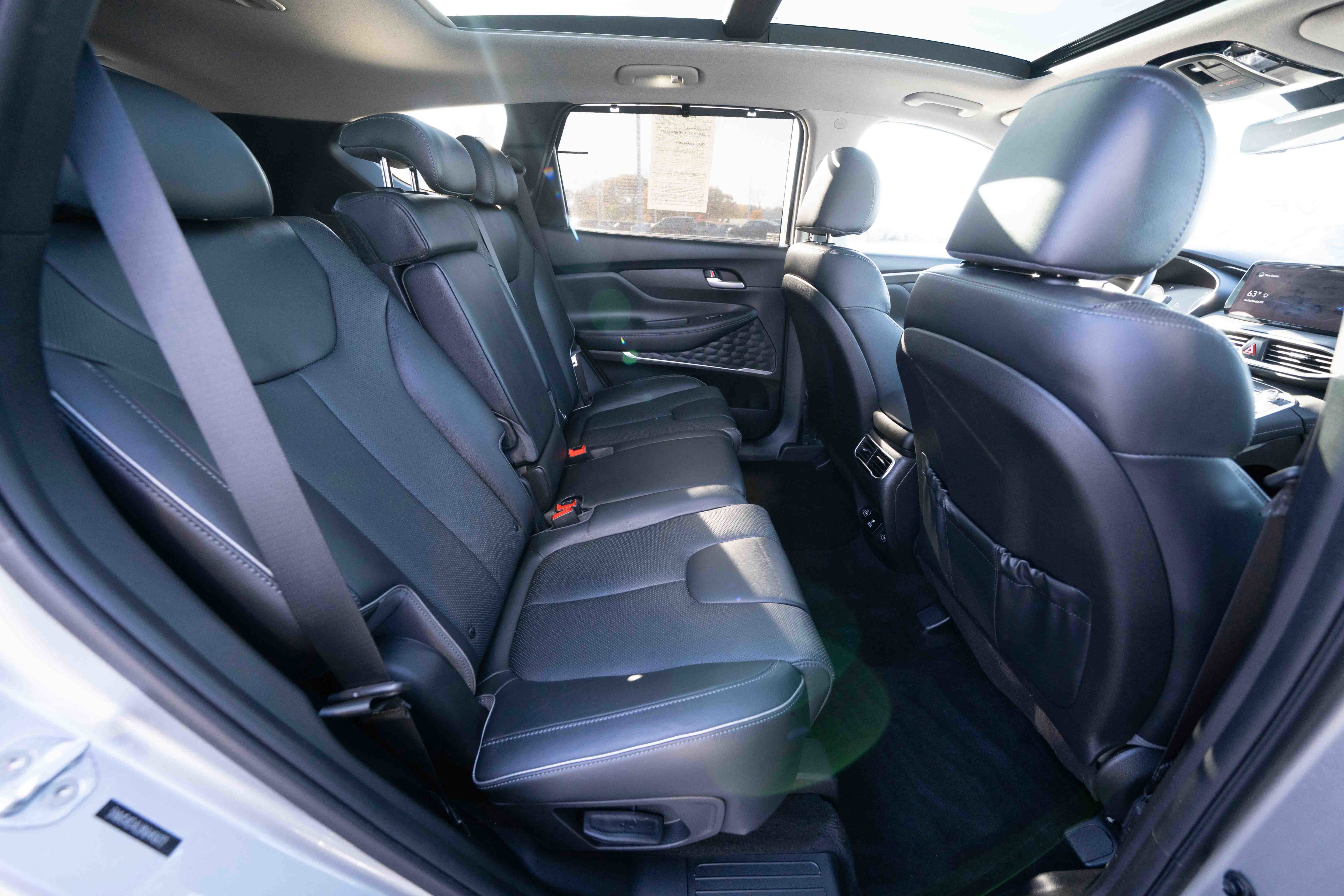 Used 2022 Hyundai Santa Fe Limited image 25