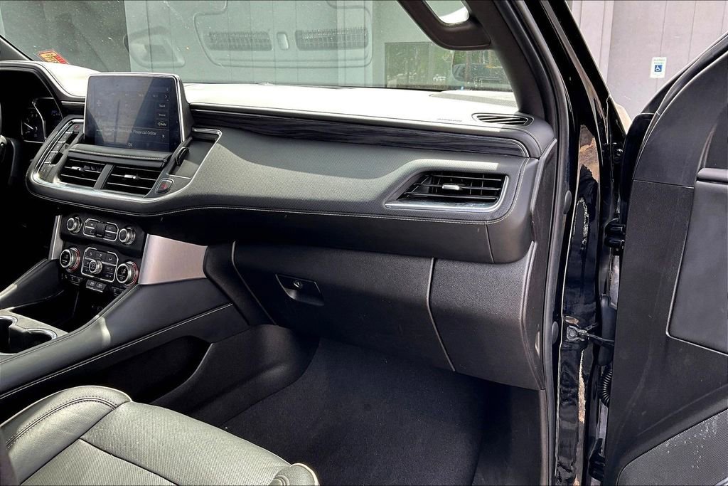 Used 2021 GMC Yukon SLT AWD/4WD image 28