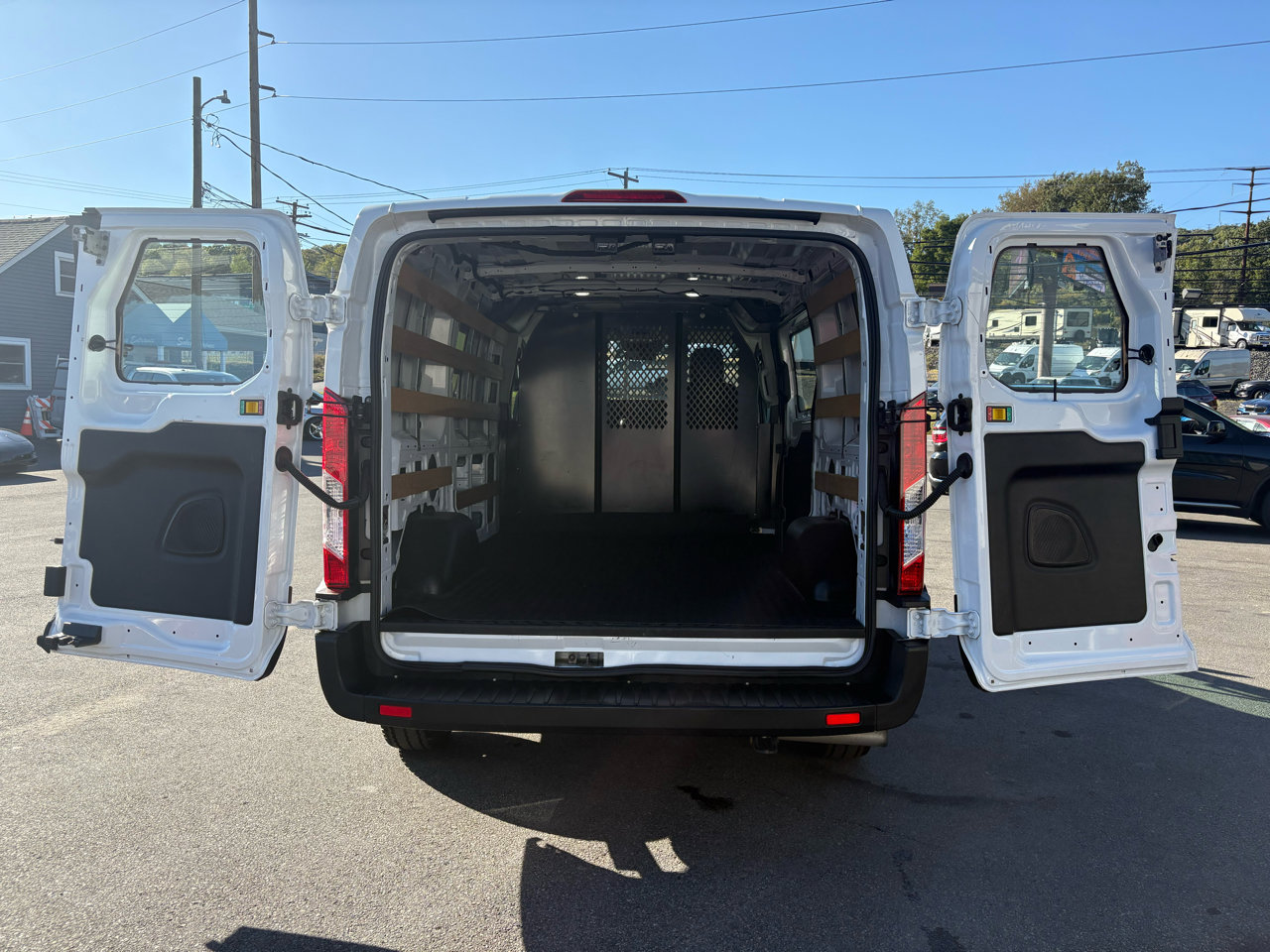 Used 2023 Ford Transit 250 Low Roof w/ Exterior Upgrade Package image 33