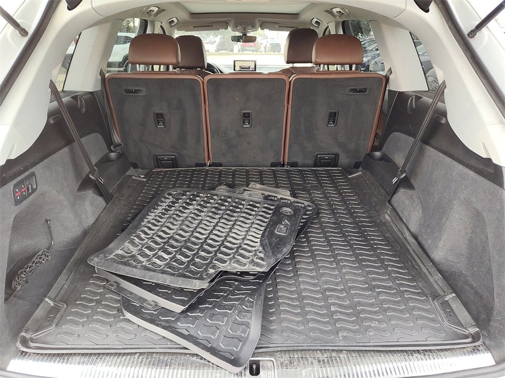 Used 2017 Audi Q7 3.0T Premium Plus image 10