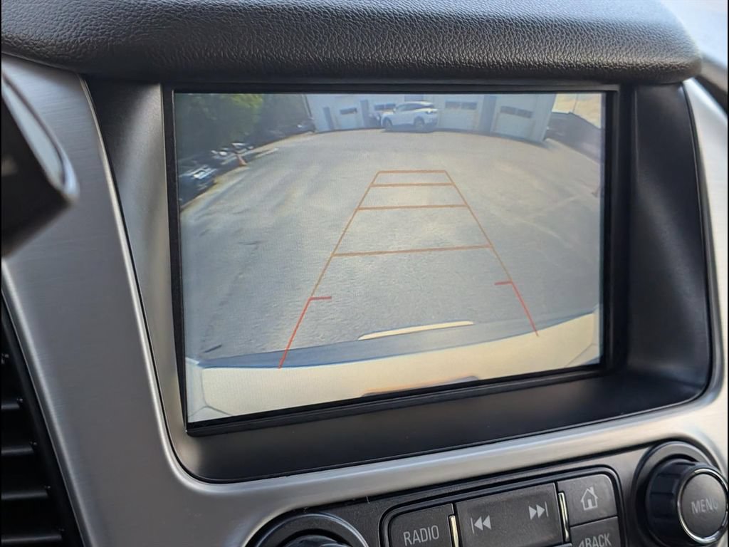 Used 2018 GMC Yukon SLT w/ Premium Edition AWD/4WD image 19