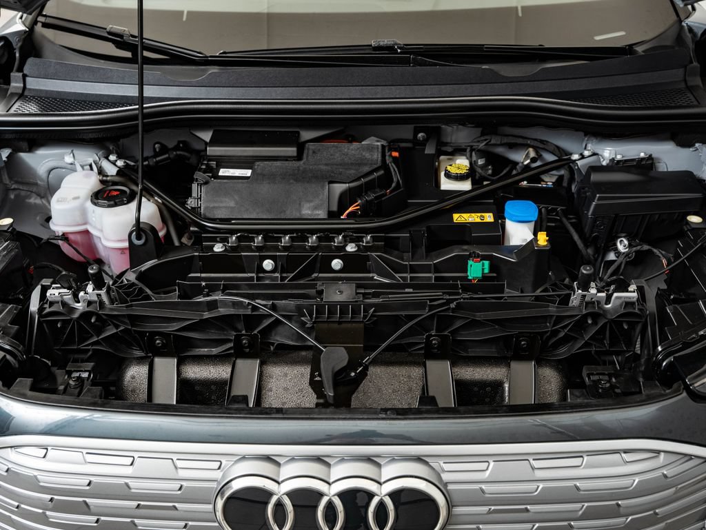 Used 2023 Audi Q4 e-tron Premium Plus w/ Premium Plus RWD image 45