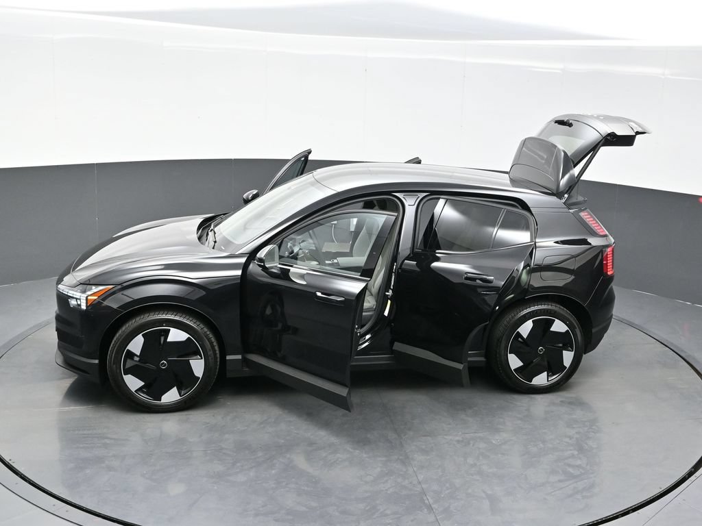 New 2026 Volvo EX30 Plus w/ Protection Package Premier AWD/4WD image 38