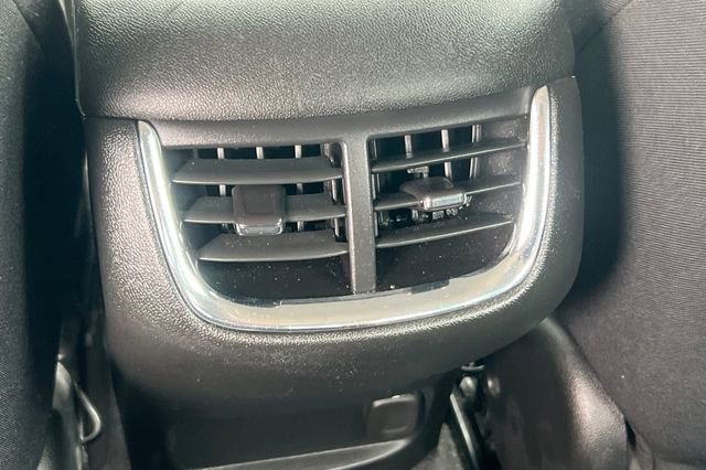Used 2023 Chevrolet Malibu LT image 15