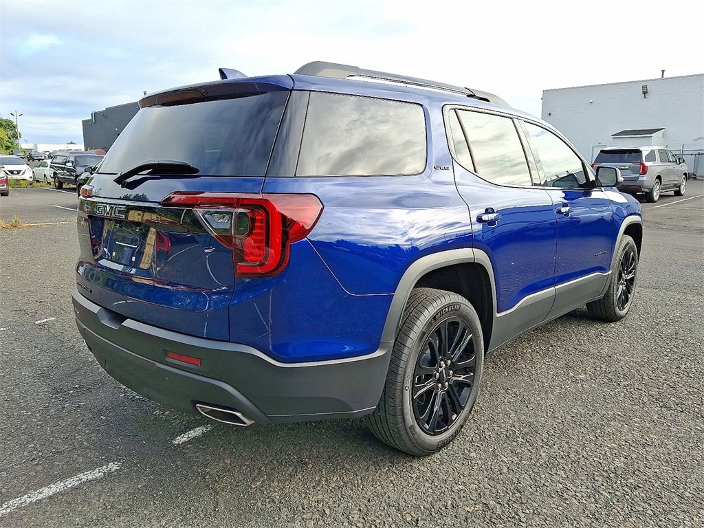 Certified 2023 GMC Acadia SLE w/ Driver Convenience Package image 6