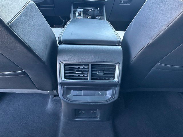 Certified 2024 Volkswagen Atlas Cross Sport SEL Premium R-Line AWD/4WD image 31
