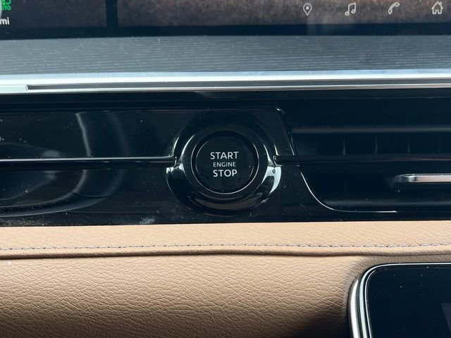 Used 2025 INFINITI QX80 Sensory AWD/4WD image 42