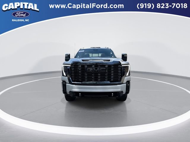 Used 2024 GMC Sierra 2500 Denali Ultimate image 3