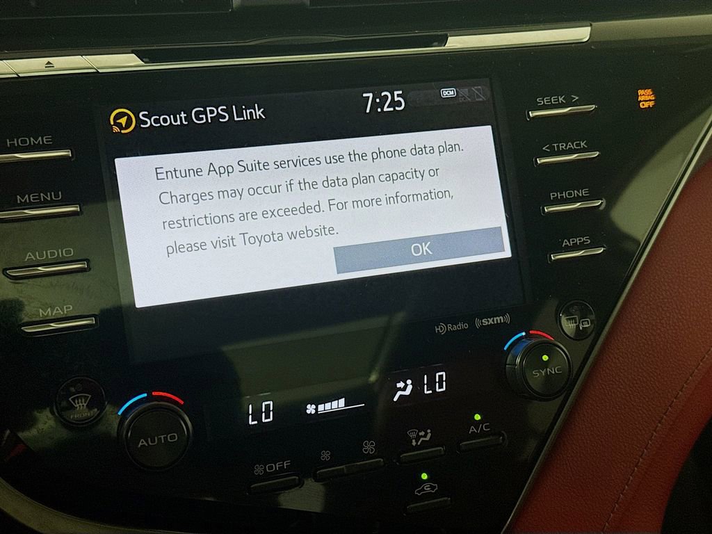 Certified 2019 Toyota Camry XSE FWD image 13