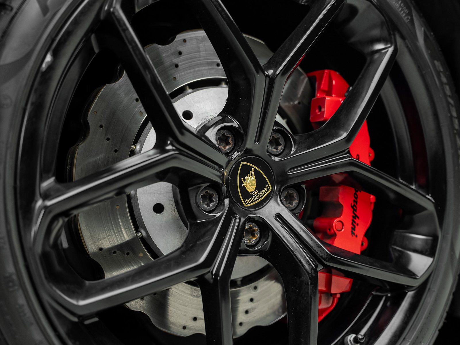 Used 2018 Lamborghini Huracan LP 580-2 RWD image 23