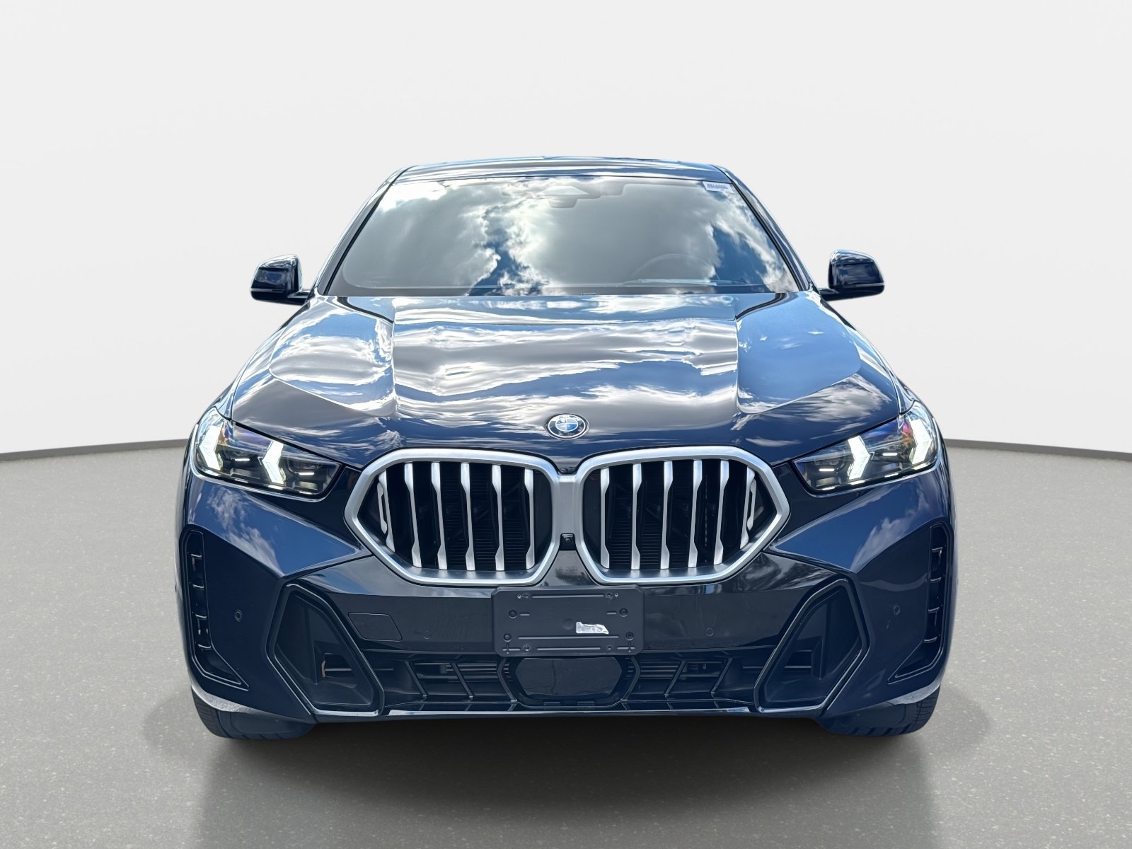 Used 2024 BMW X6 xDrive40i AWD/4WD image 8