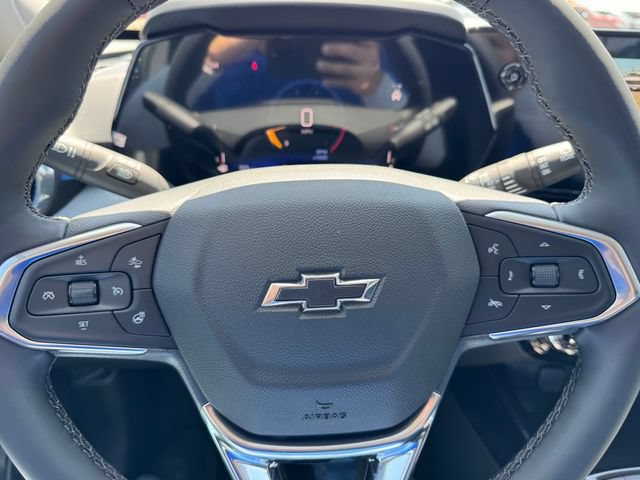 New 2026 Chevrolet Trax LT w/ Midnight Edition FWD image 21