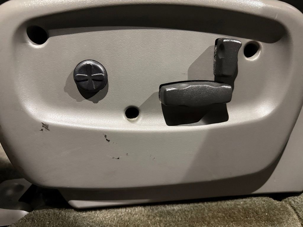 Used 2003 Chevrolet TrailBlazer LTZ image 23