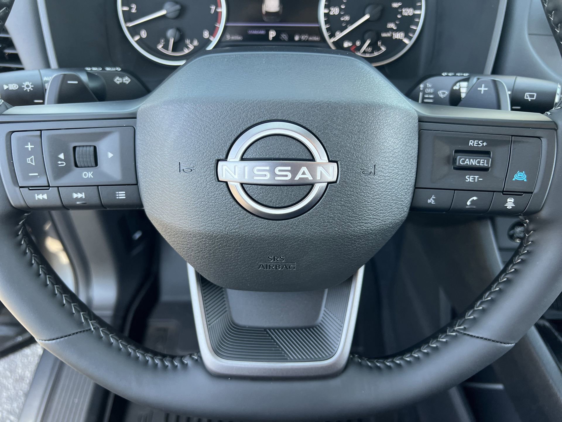 New 2026 Nissan Rogue SV image 8