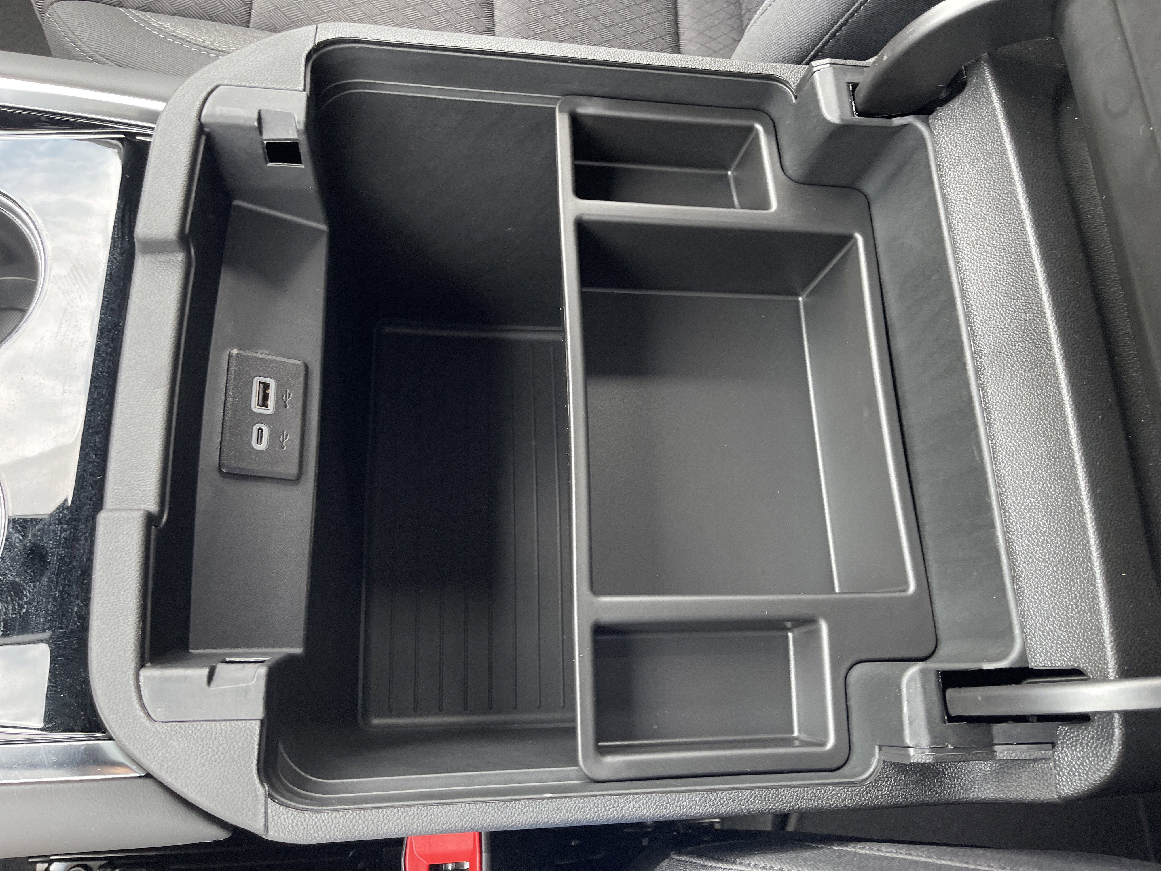 New 2026 Chevrolet Tahoe LS RWD image 23