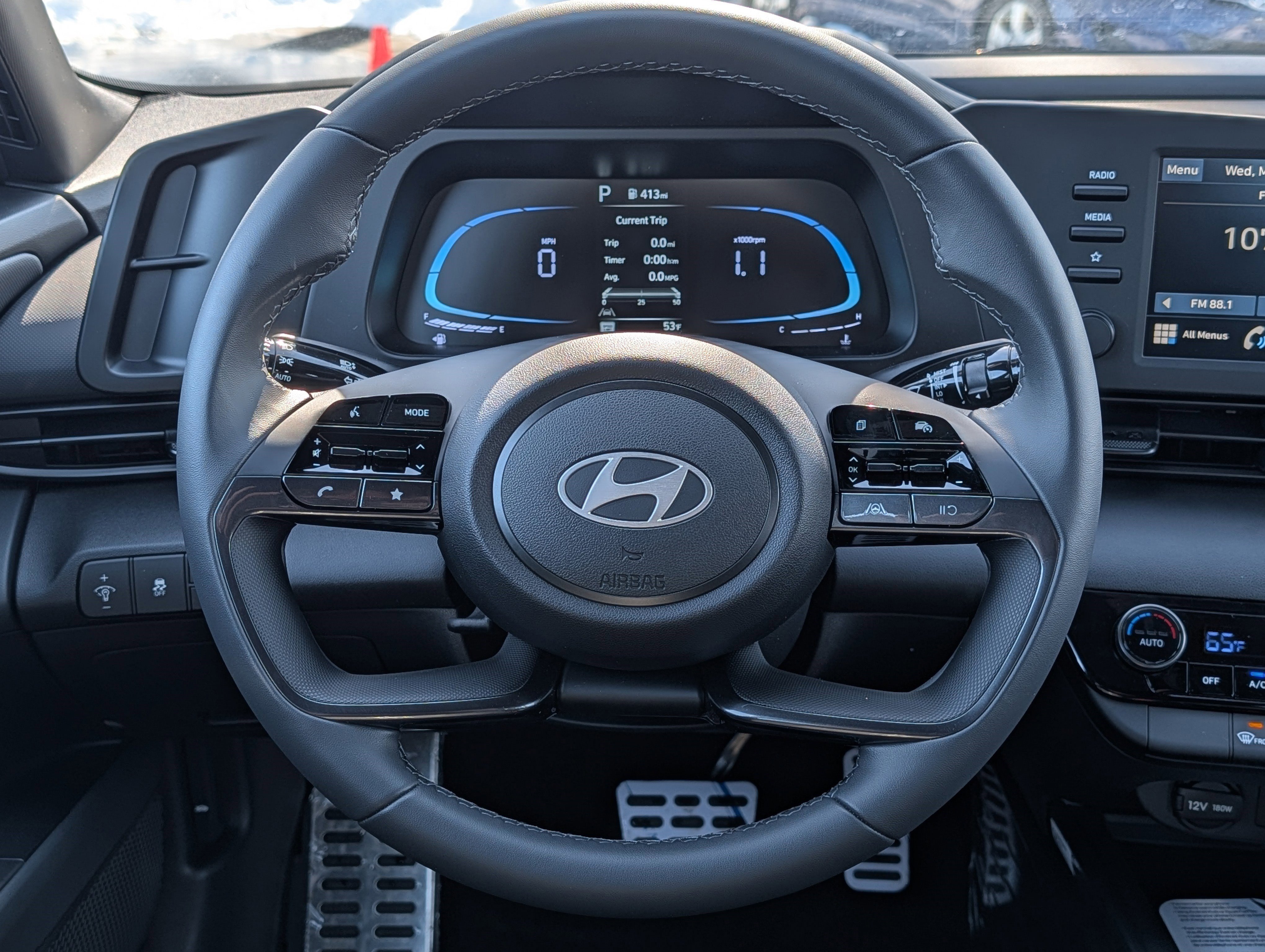 New 2026 Hyundai Elantra Sport image 11