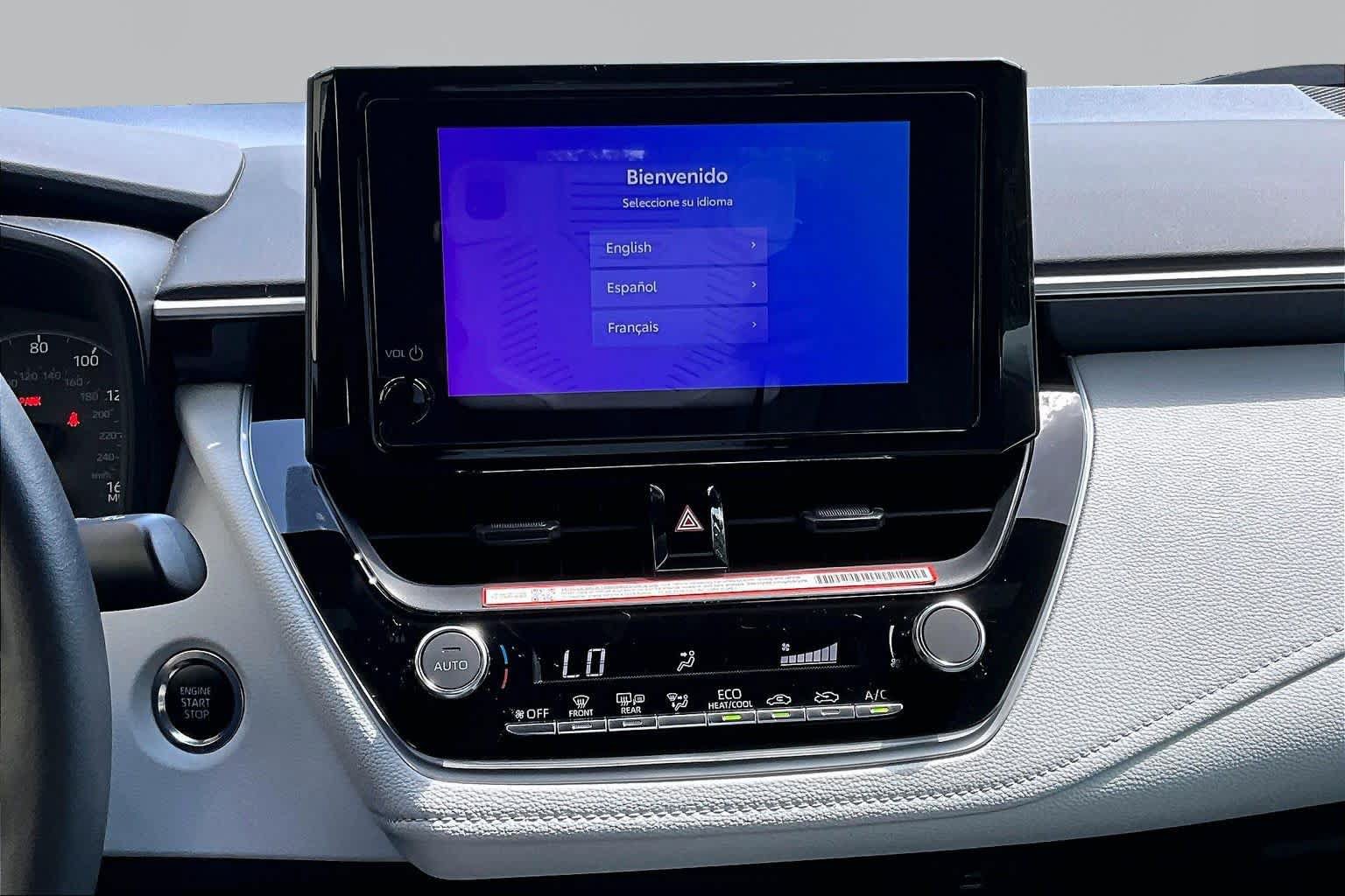 Used 2025 Toyota Corolla SE FWD image 7
