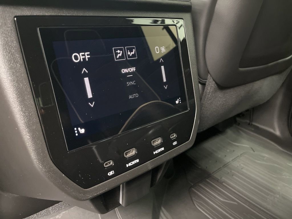 New 2026 GMC Yukon AT4 Ultimate image 25