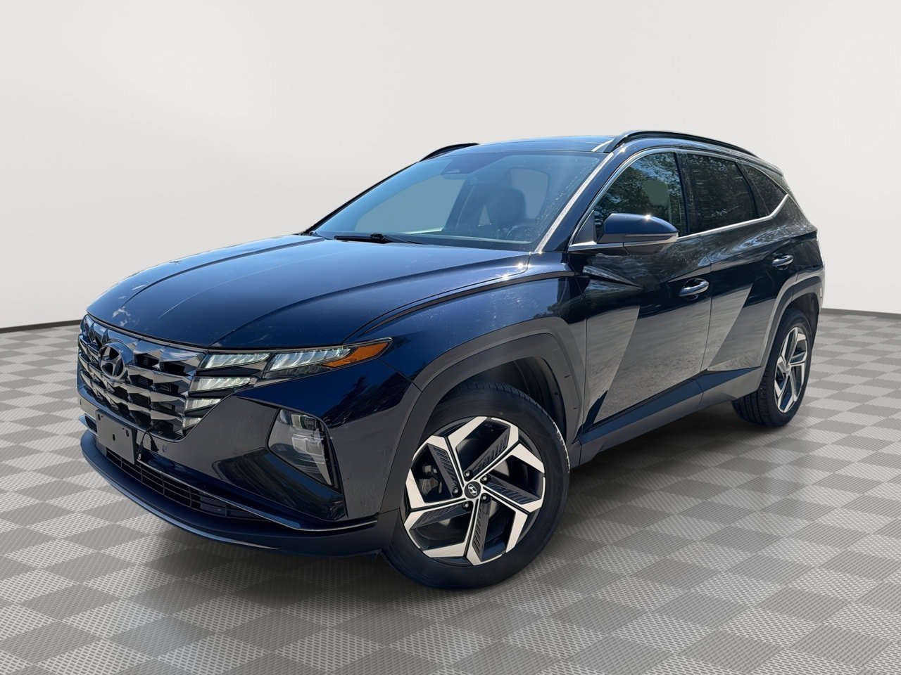 Certified 2022 Hyundai Tucson Limited AWD/4WD image 1