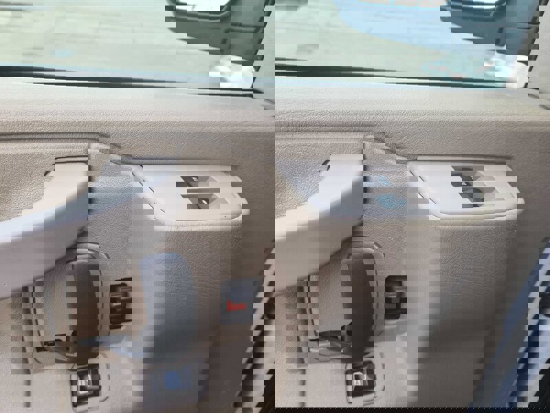 Used 2017 GMC Savana 2500 2500 3DR EXTENDED CARGO VAN/V8 image 22