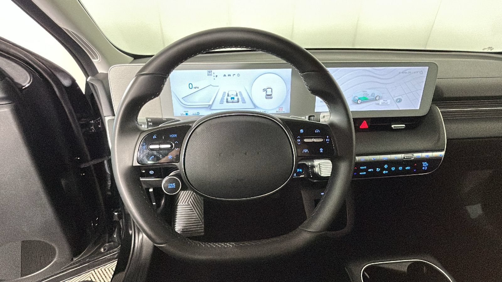 Used 2024 Hyundai Ioniq 5 SE AWD/4WD image 18